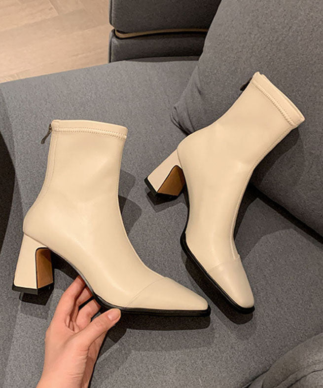 Graceful Orthopedic Boots for Modern Look