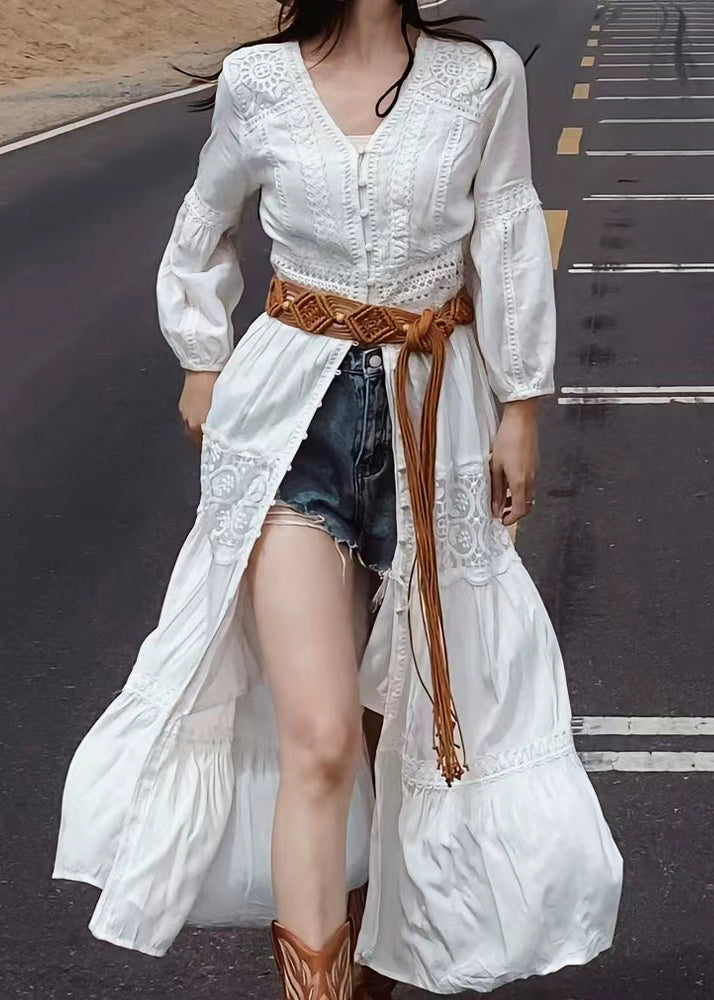 Well Tailored Blouse with a Graceful Silhouette
