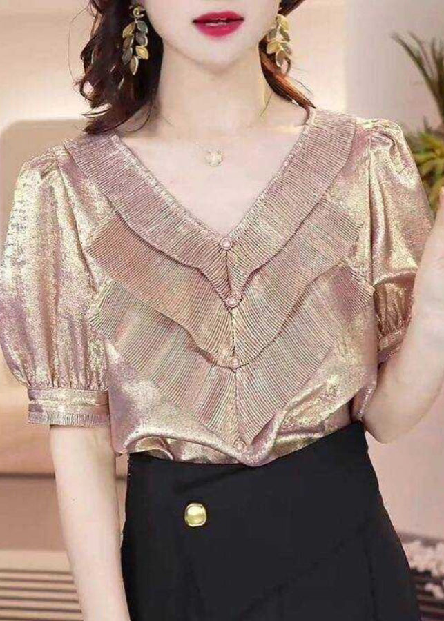 A Vintage Style Shirt with Delicate Timeless Details