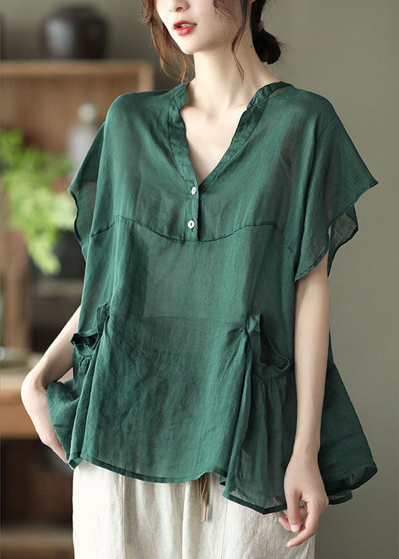 Well Tailored Blouse with a Graceful Silhouette