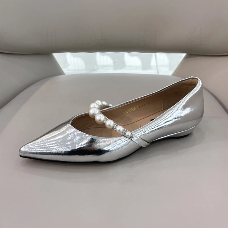 Chic Orthopedic Sandals with Unique Design