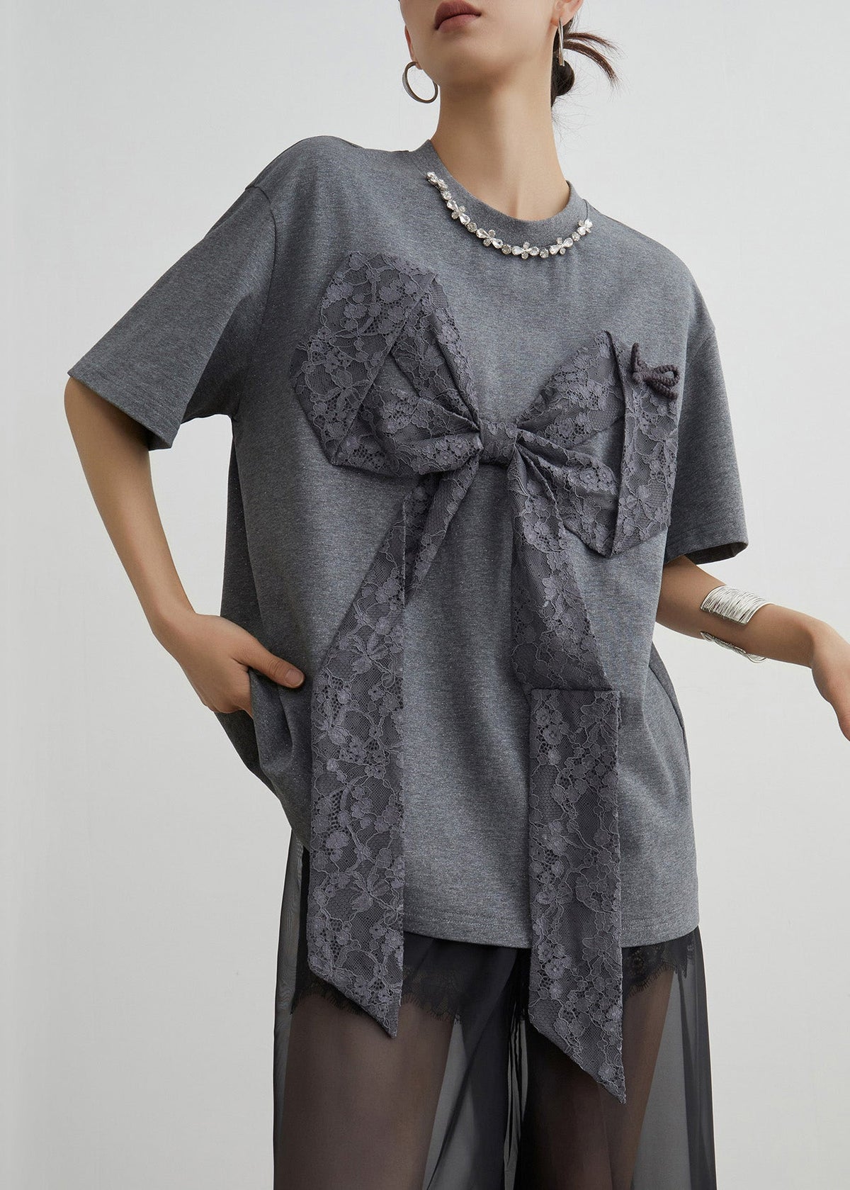 Well Tailored Shirt with a Graceful Silhouette
