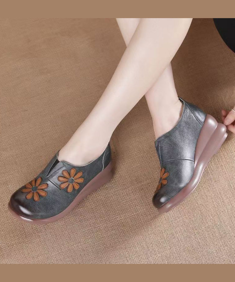 Chic Orthopedic Heels with Unique Design