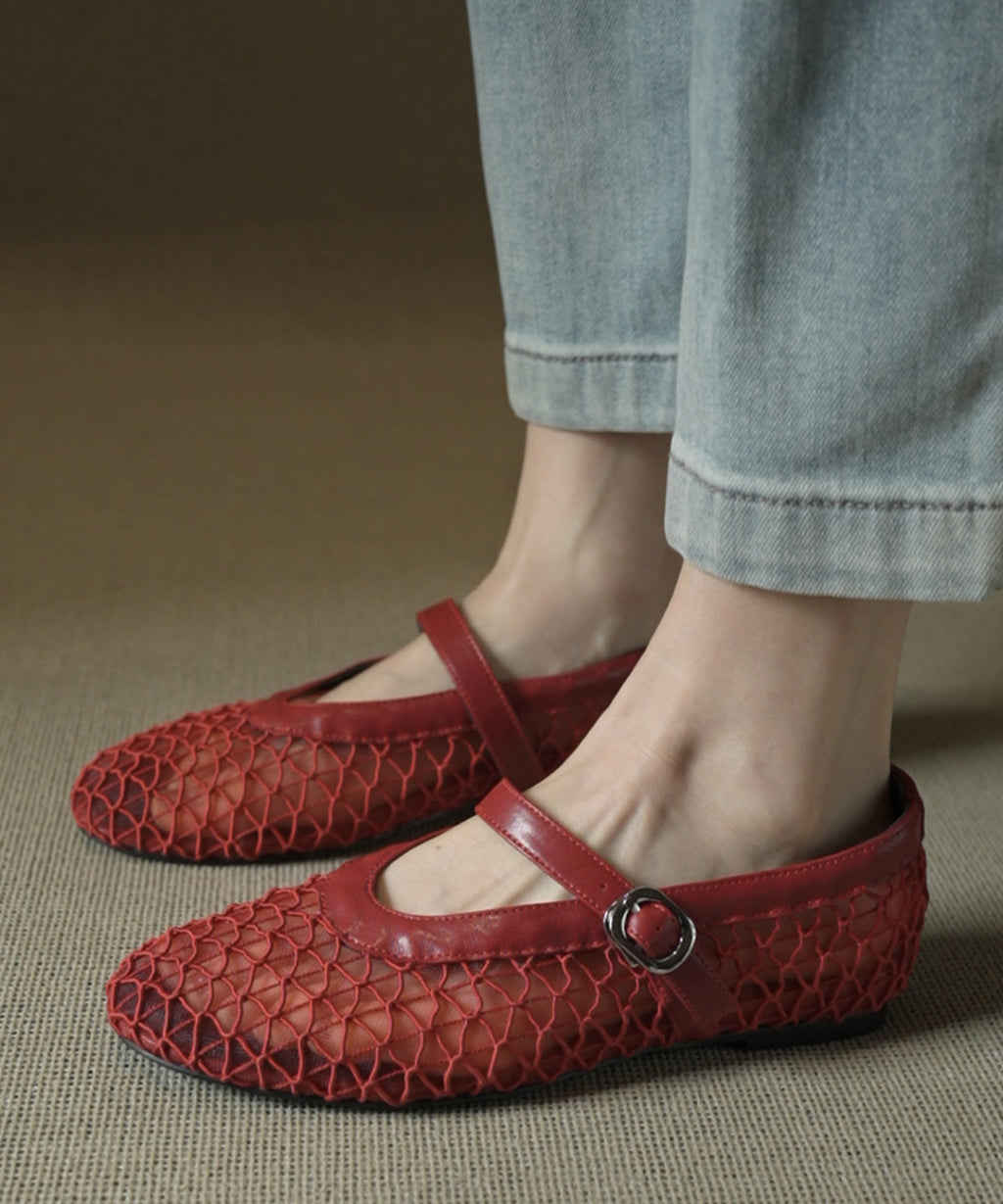 Graceful Orthopedic Sandals for Modern Look