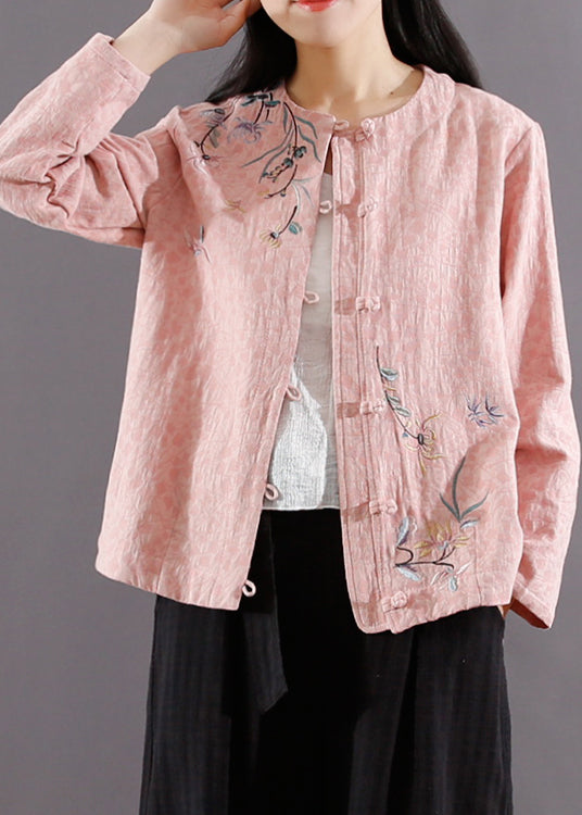 Well Tailored Coat with a Graceful Silhouette
