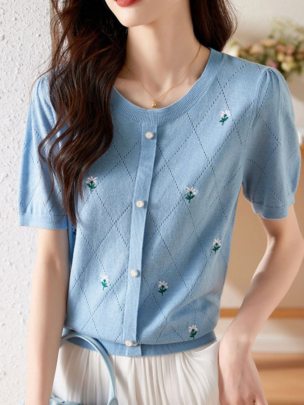 Beautifully Crafted Top in a Classic Style
