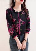 Classic Vintage Top with a Flattering Fit