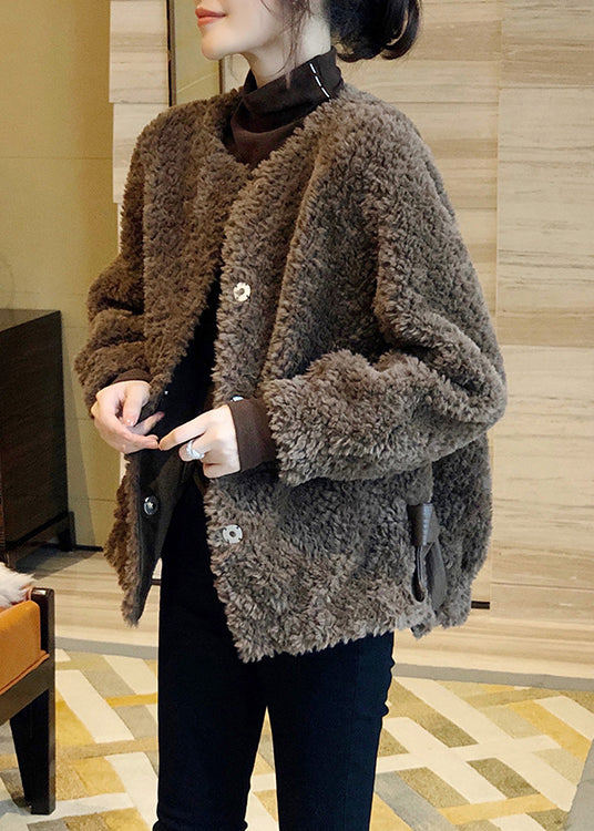 A Vintage Style Coat with Delicate Timeless Details