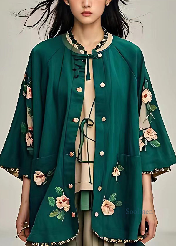 Effortlessly Elegant Coat with a Timeless Design