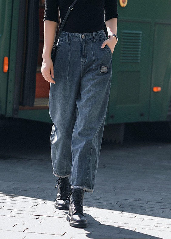 Well Tailored Pants with a Graceful Silhouette