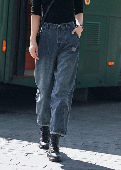 Well Tailored Pants with a Graceful Silhouette