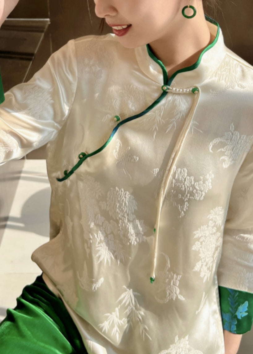 Beautifully Crafted Top in a Classic Style