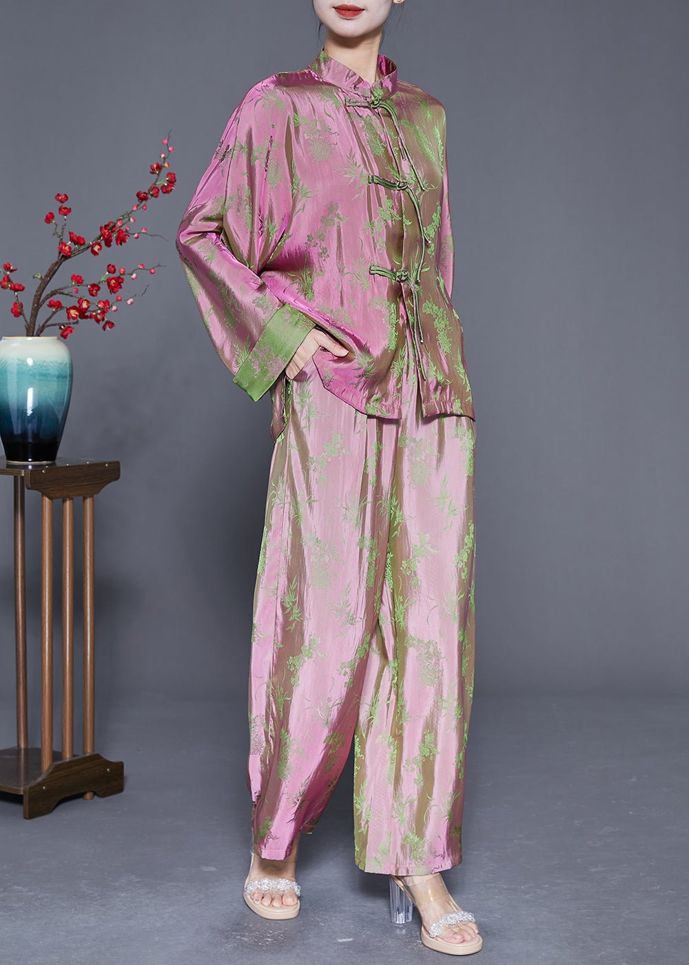 Beautifully Finished Shirt in a Timeless Design