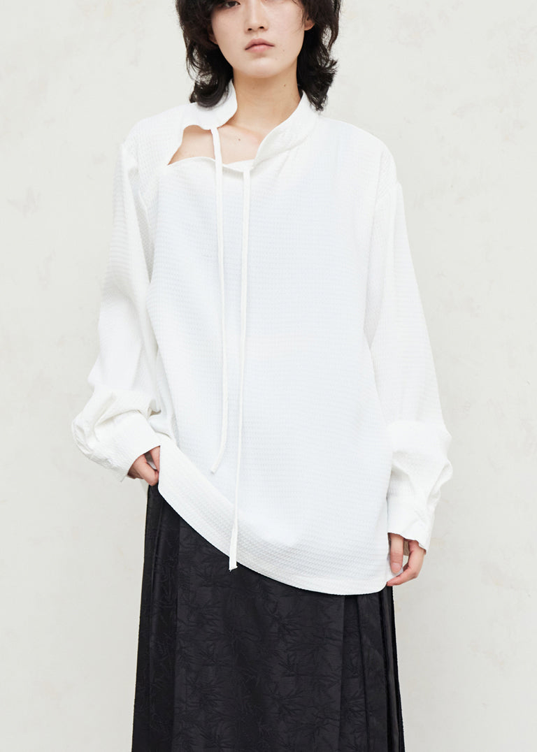 Classic Vintage Shirt with a Flattering Fit