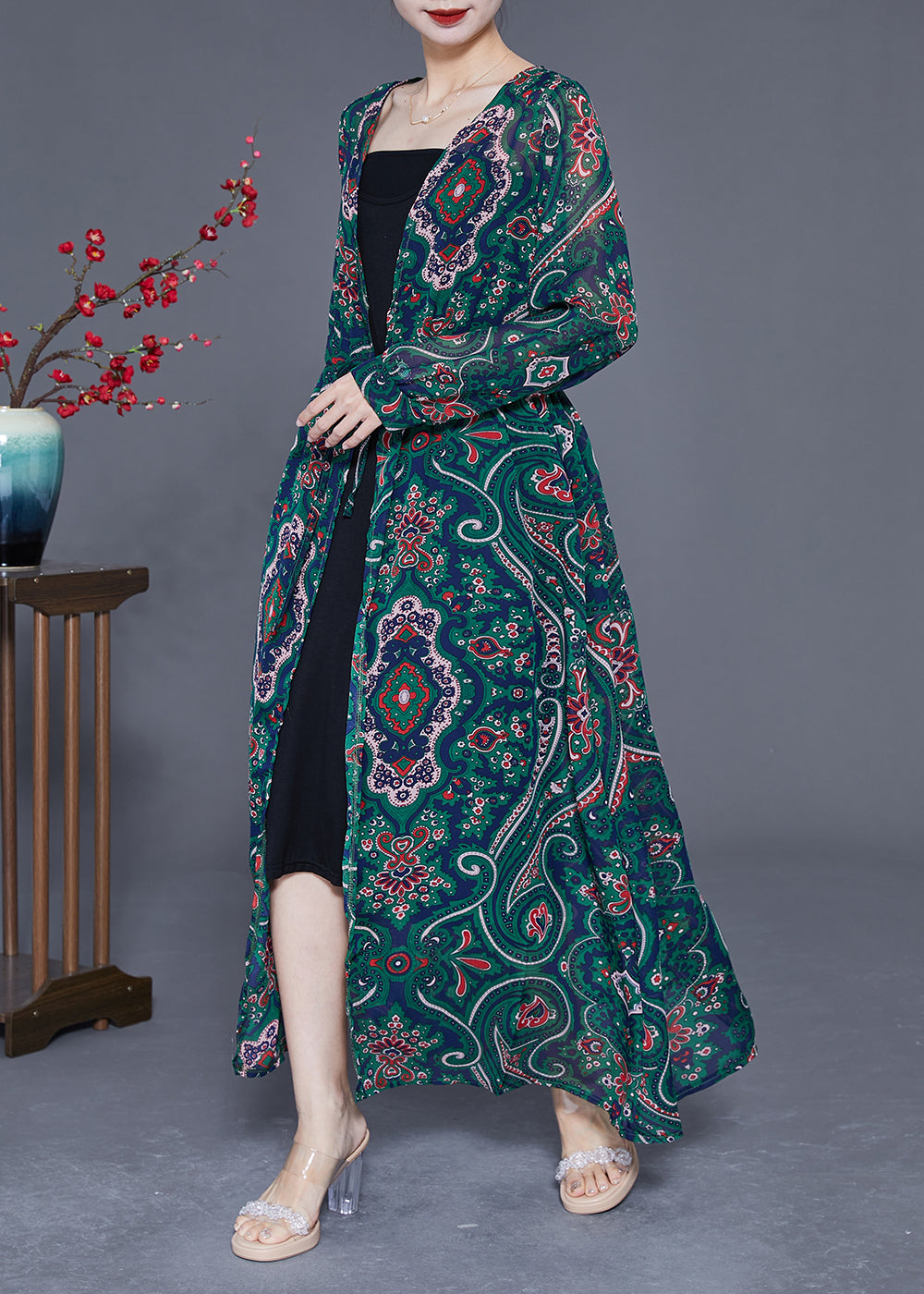 Gracefully Styled Cardigan for Any Occasion