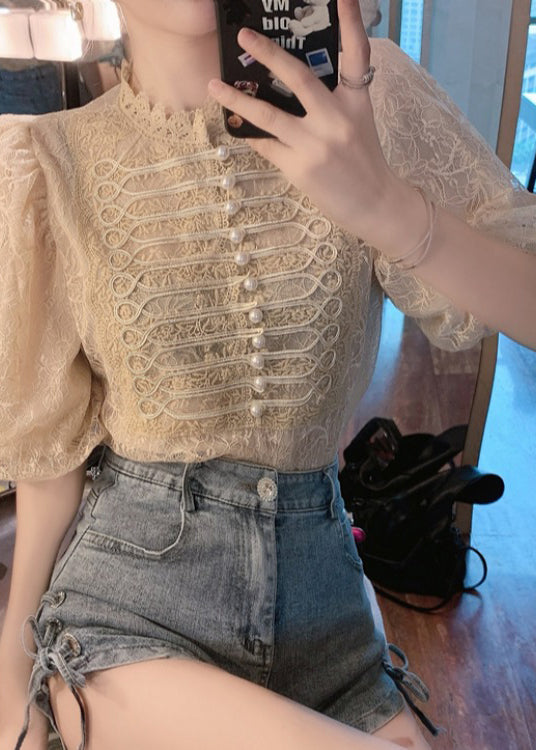 Classic Vintage Top with a Flattering Fit