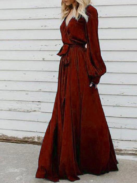 Polished Dress with an Effortless Classic Look