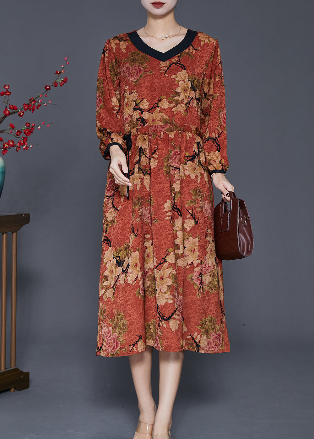 Classic Vintage Dress with a Flattering Fit
