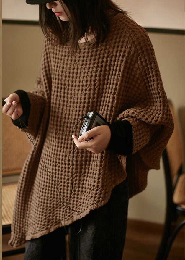 Well Tailored Top with a Graceful Silhouette