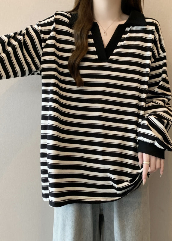Effortlessly Elegant Blouse with a Timeless Design