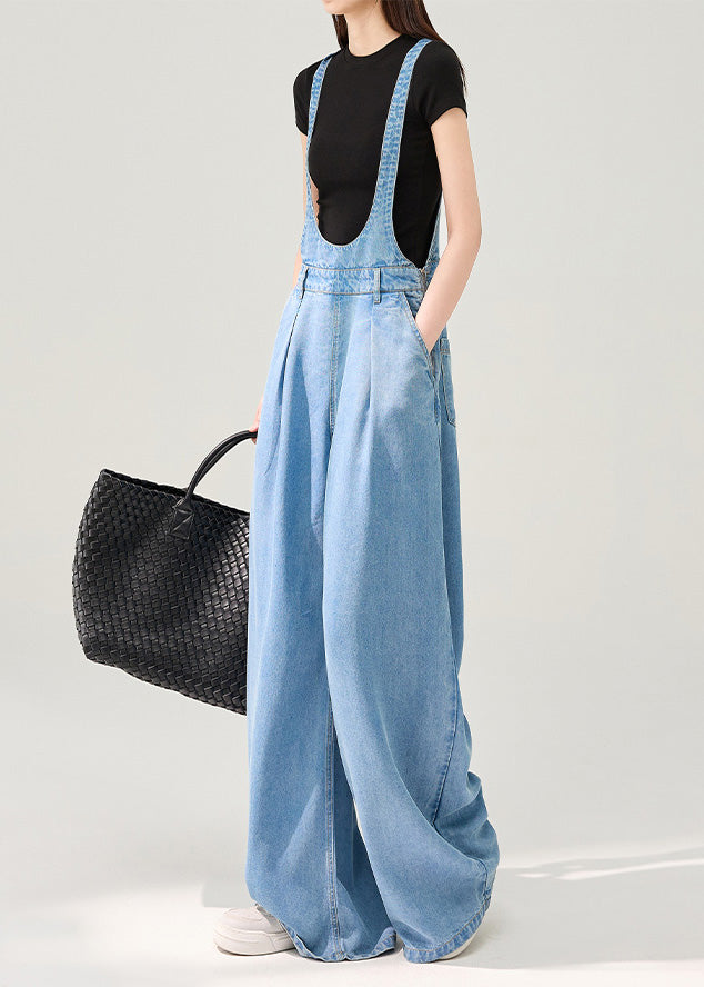 Well Tailored Pants with a Graceful Silhouette