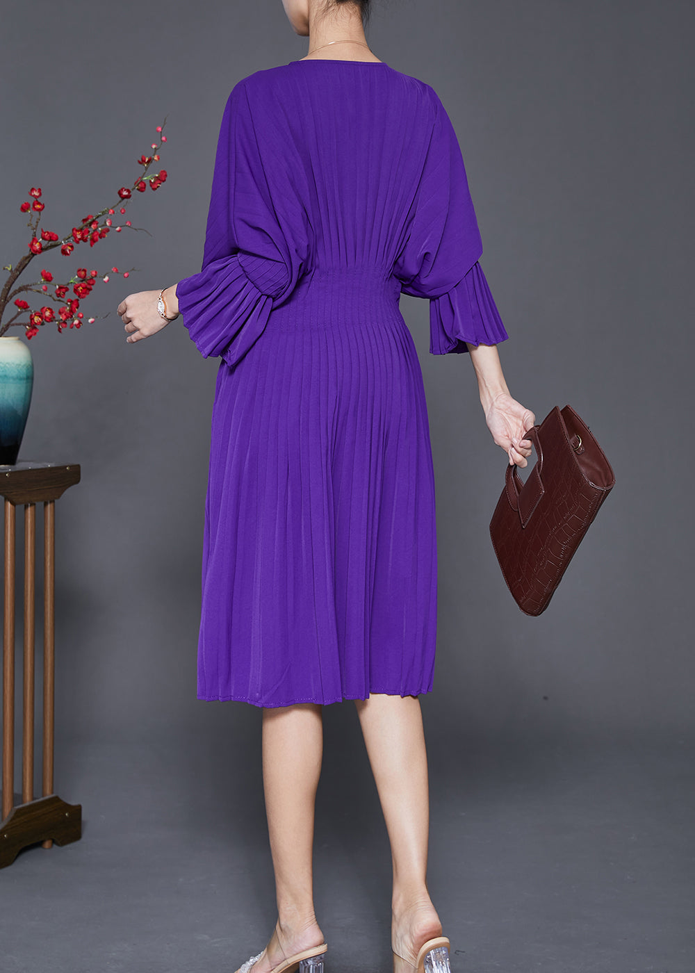 Polished Dress with an Effortless Classic Look