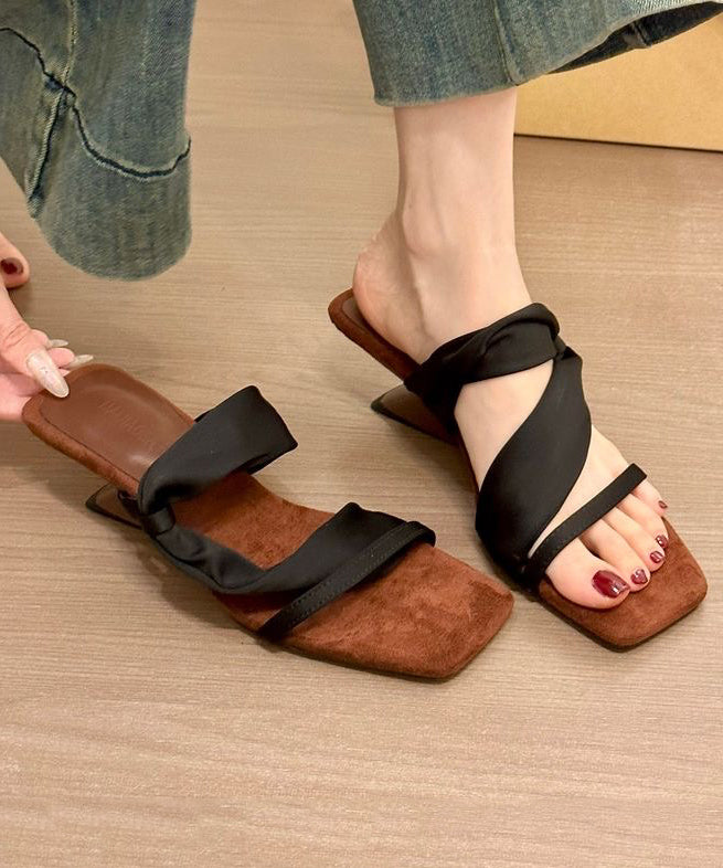 Graceful Orthopedic Sandals for Modern Look