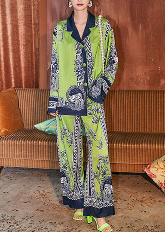 Beautifully Finished Garment in a Timeless Design