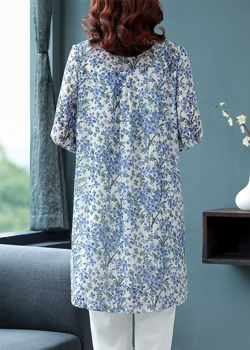 Beautifully Finished Blouse in a Timeless Design