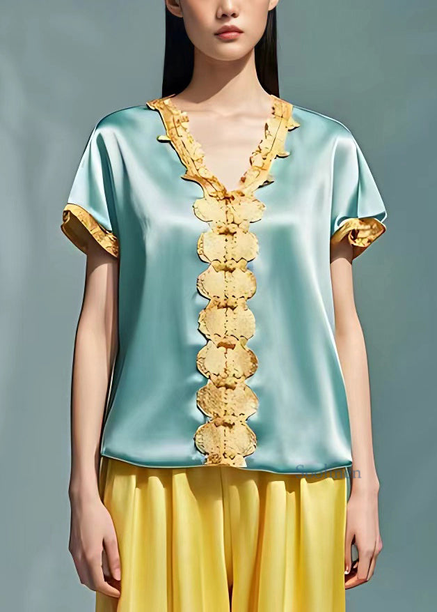 Effortlessly Elegant Shirt with a Timeless Design