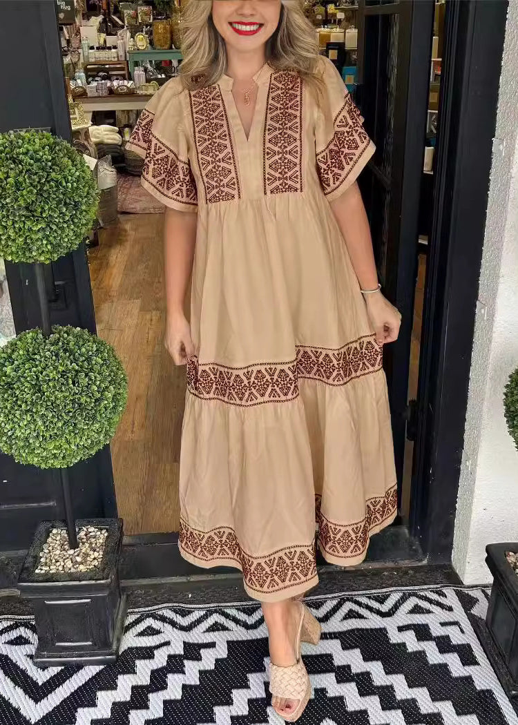 Gracefully Styled Dress for Any Occasion