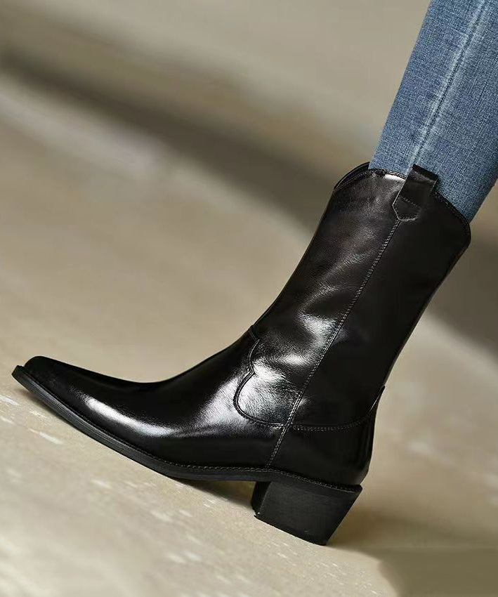 Graceful Orthopedic Boots for Modern Look