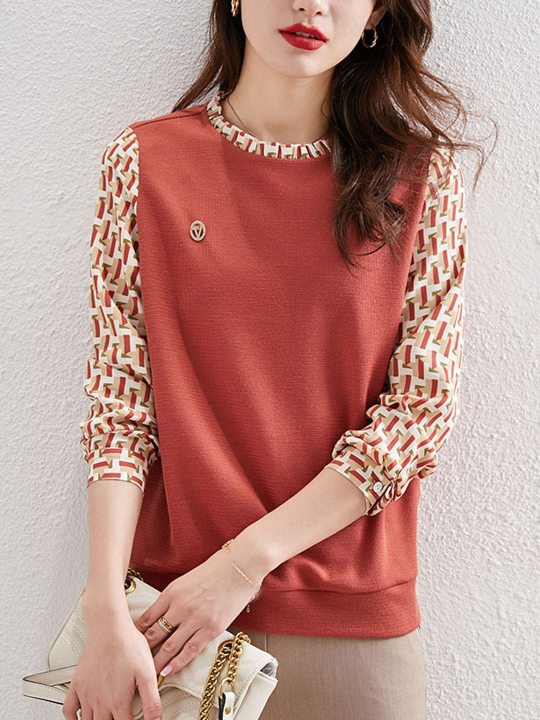 Beautifully Crafted Sweater in a Classic Style
