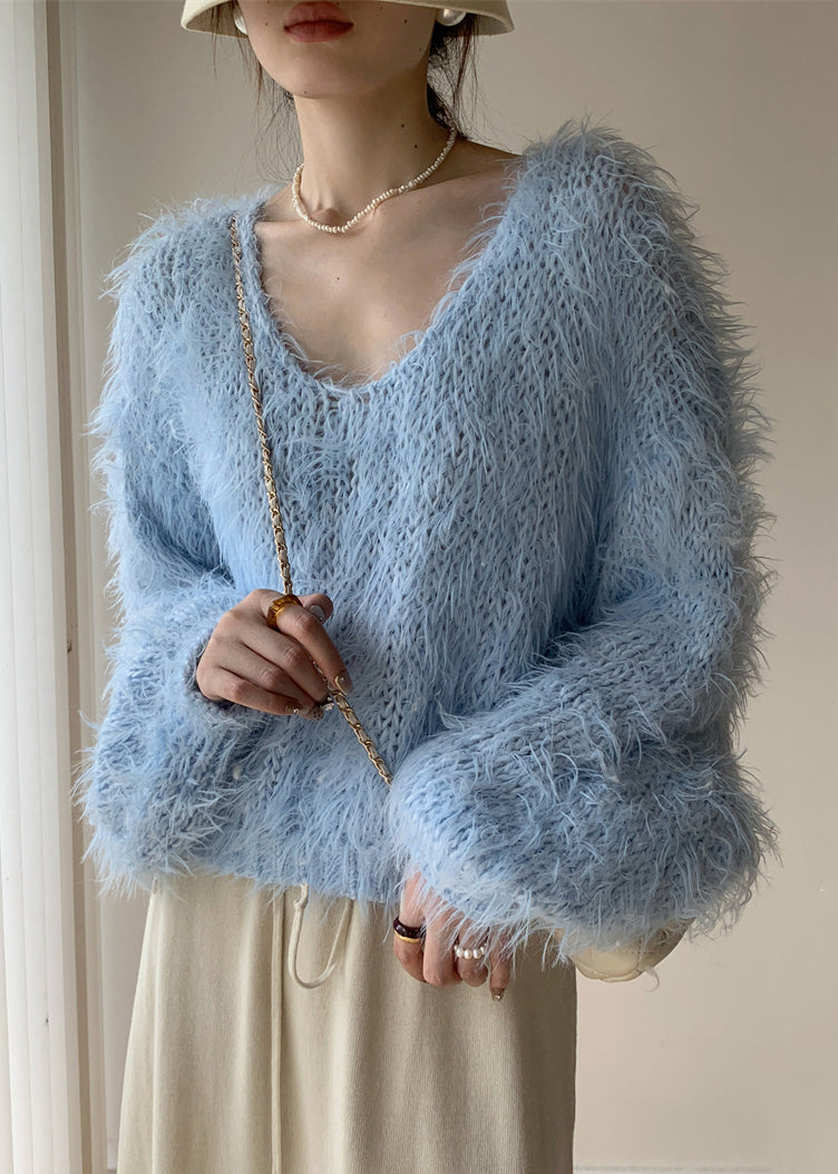 Beautifully Finished Sweater in a Timeless Design