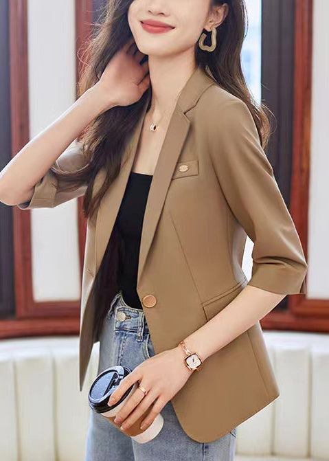 Beautifully Finished Jacket in a Timeless Design