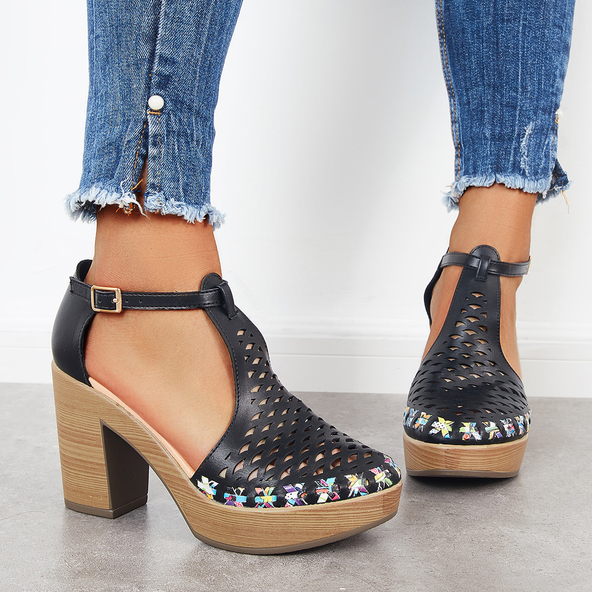 Classic Orthopedic Sandals with Timeless Style