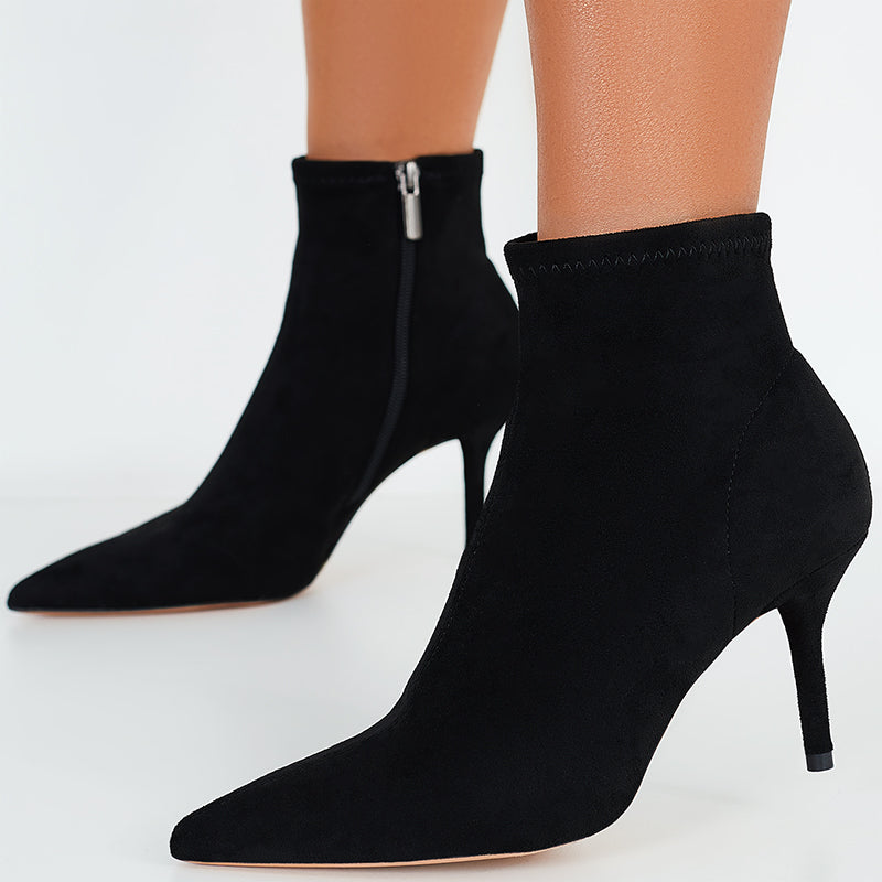 Graceful Orthopedic Boots for Modern Look