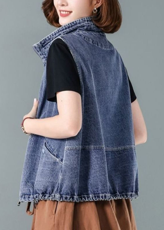 Classic Vintage Coat with a Flattering Fit