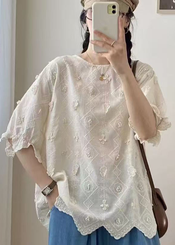 Polished Top with an Effortless Classic Look