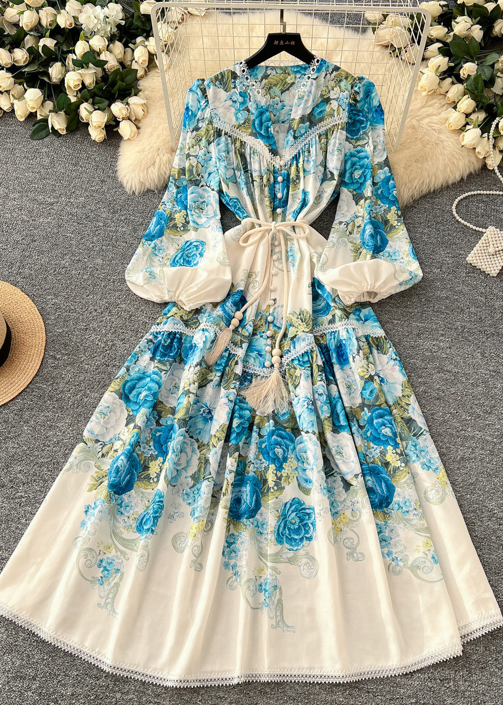 Beautifully Crafted Dress in a Classic Style