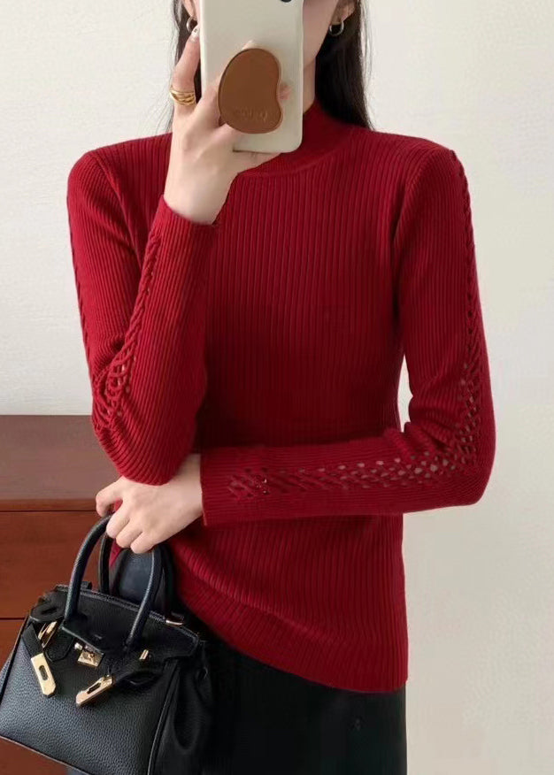 Well Tailored Sweater with a Graceful Silhouette