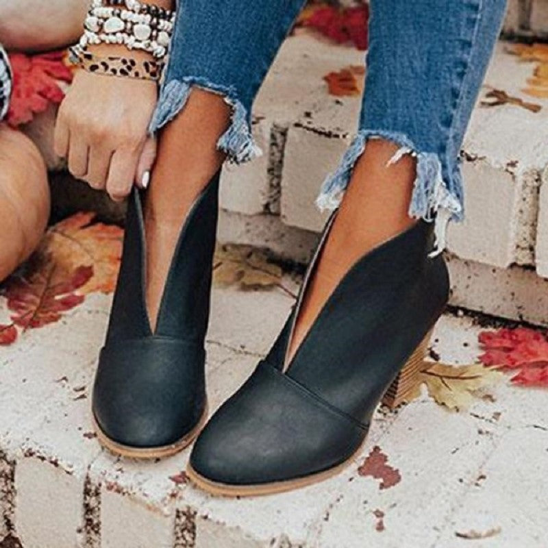 Graceful Orthopedic Boots for Modern Look