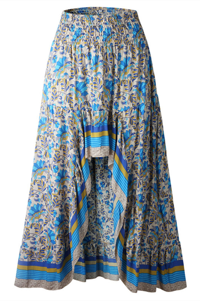 Effortlessly Elegant Garment with a Timeless Design