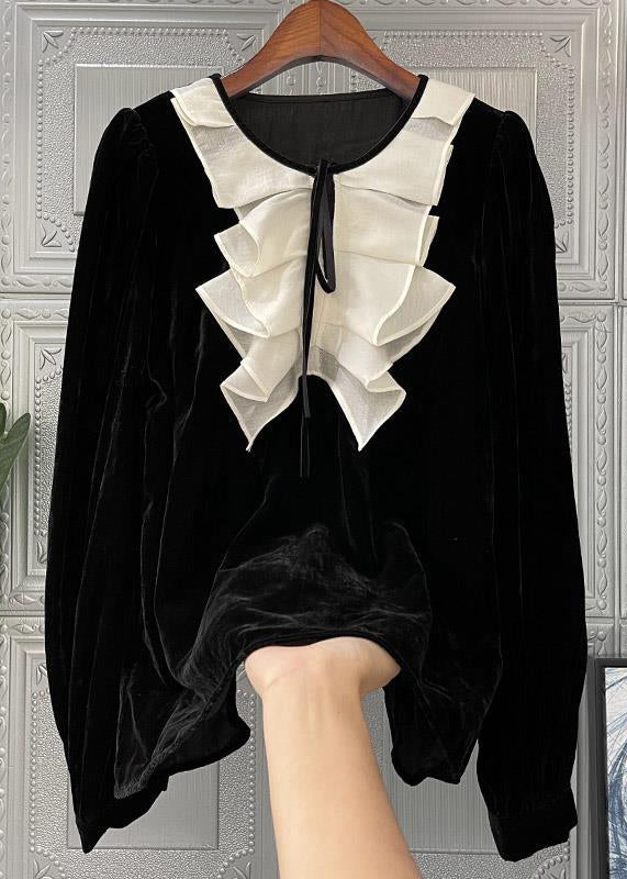 Effortlessly Elegant Top with a Timeless Design