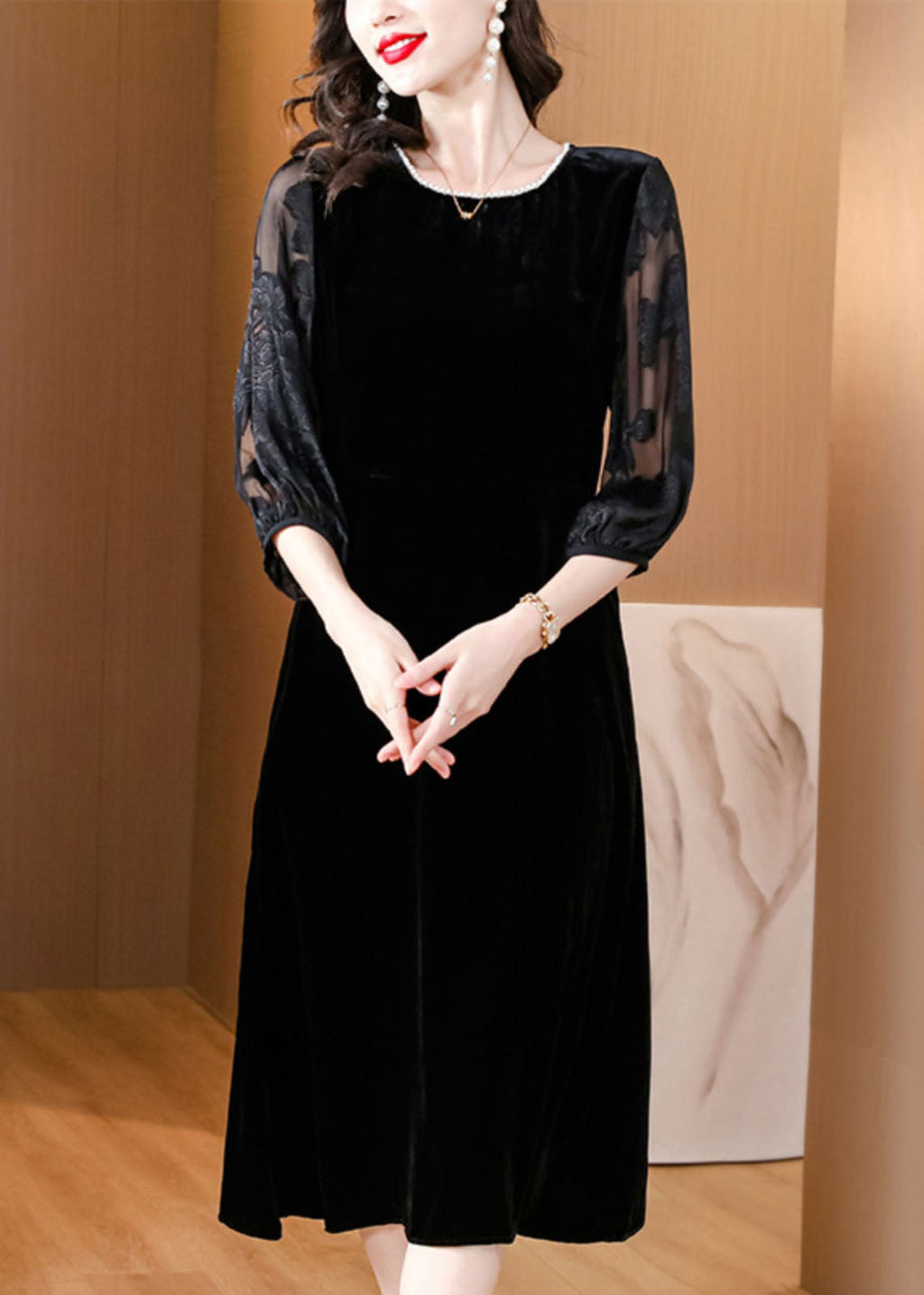 Elegantly Styled Dress for Everyday Wear
