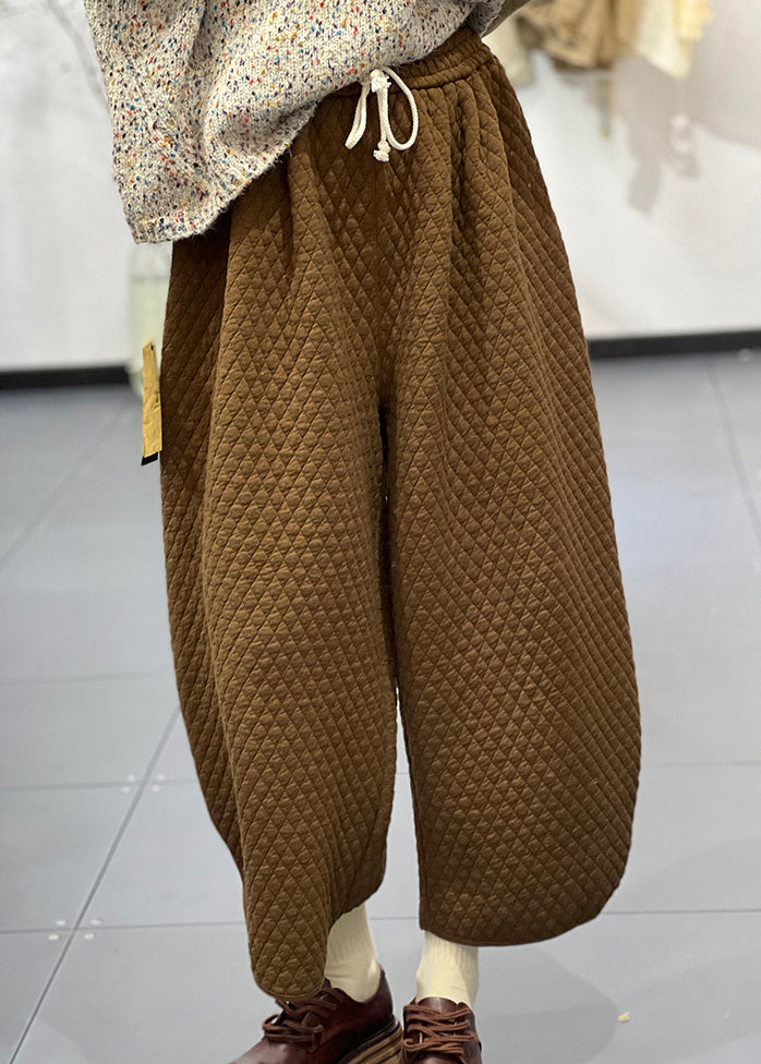 Classic Vintage Pants with a Flattering Fit
