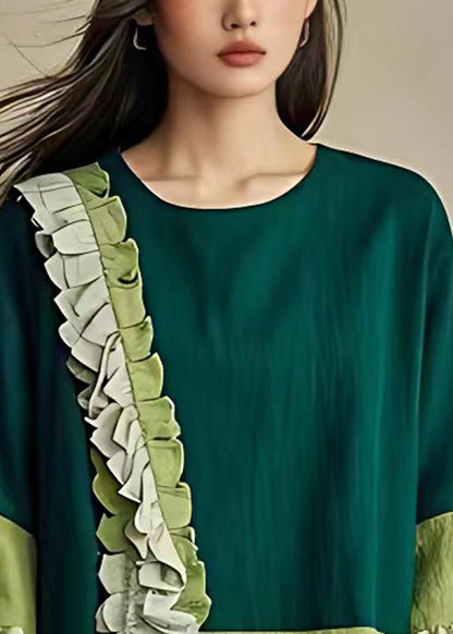 Well Tailored Top with a Graceful Silhouette