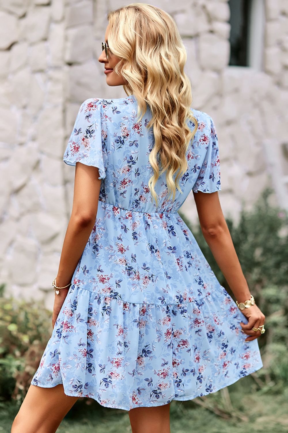 Gracefully Styled Dress for Any Occasion
