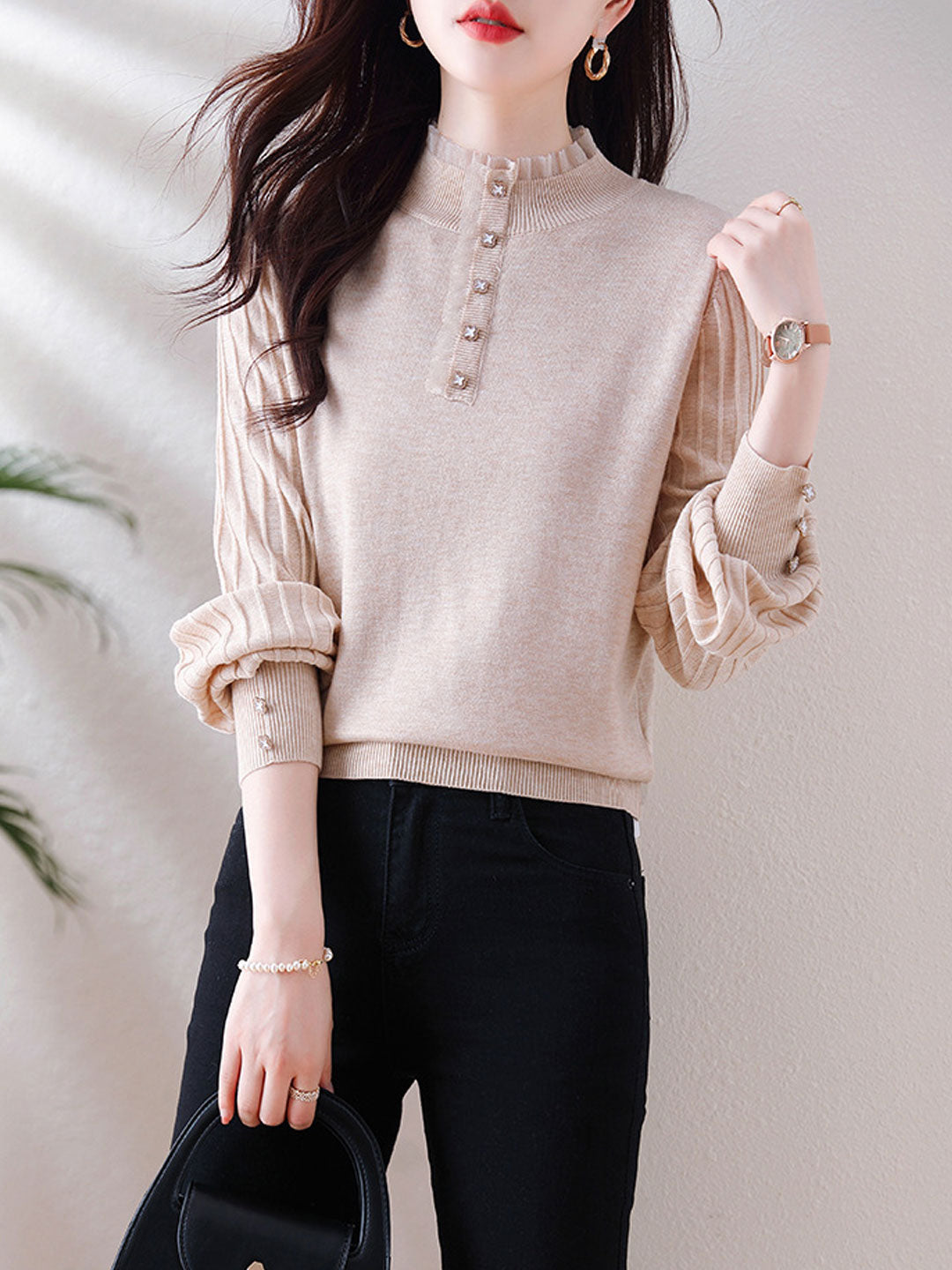 Polished Sweater with an Effortless Classic Look