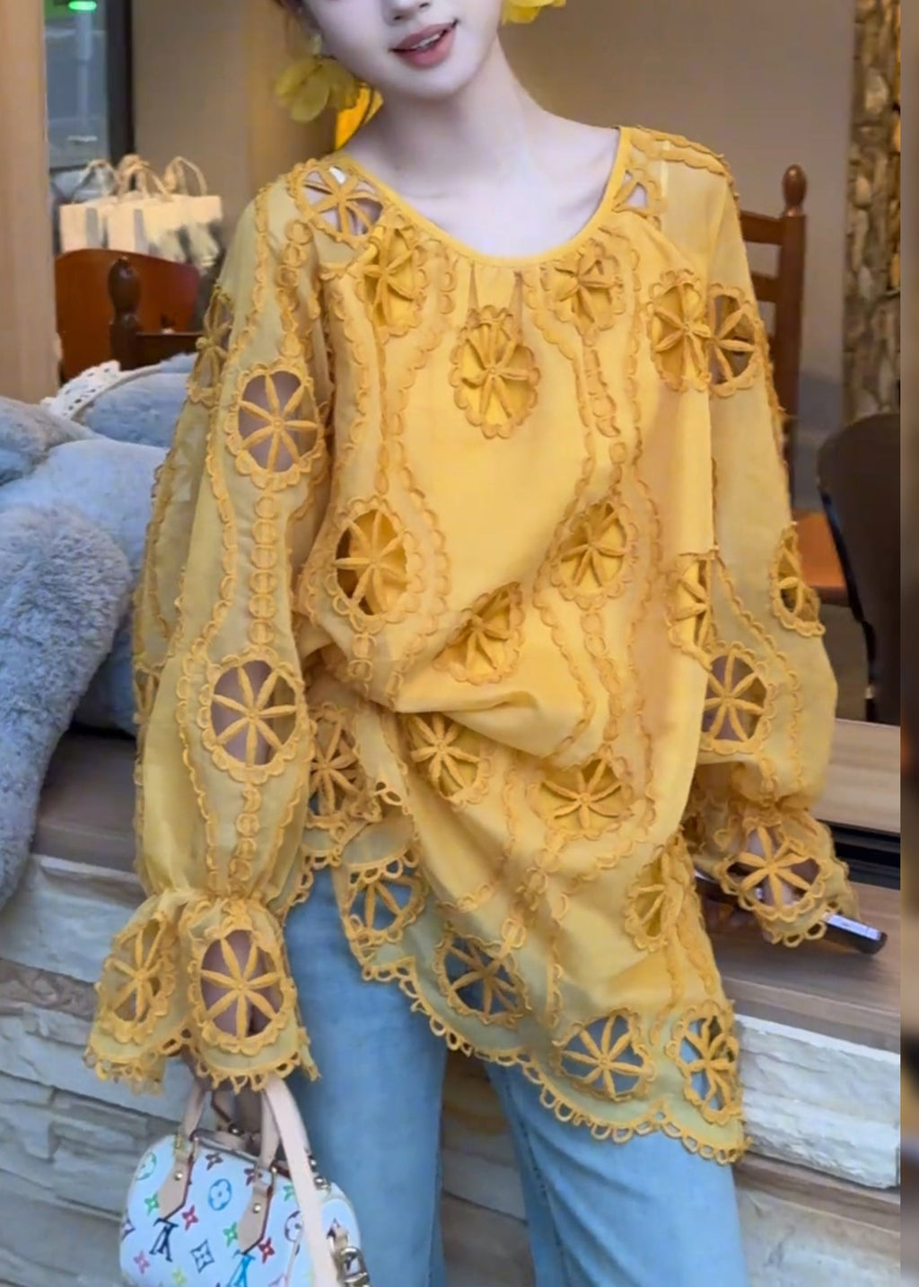 Polished Blouse with an Effortless Classic Look